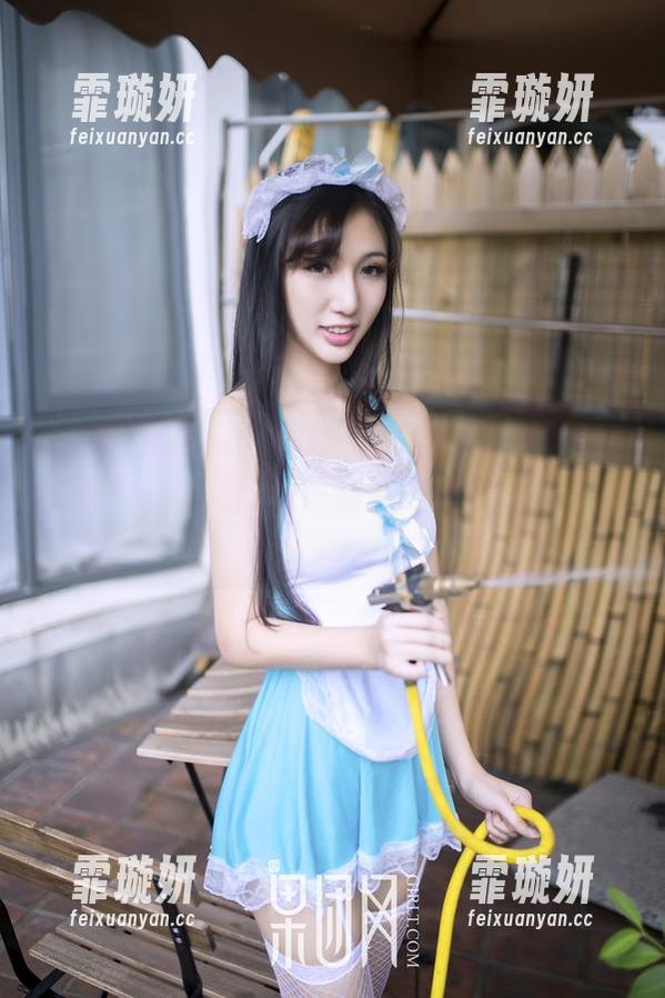 GIRLT果团网-陈雅漫 GIRLT果团网 - 陈雅漫的泳装美图,好像夏天的一个马卡龙,甜腻得人直想咬一口的那种。