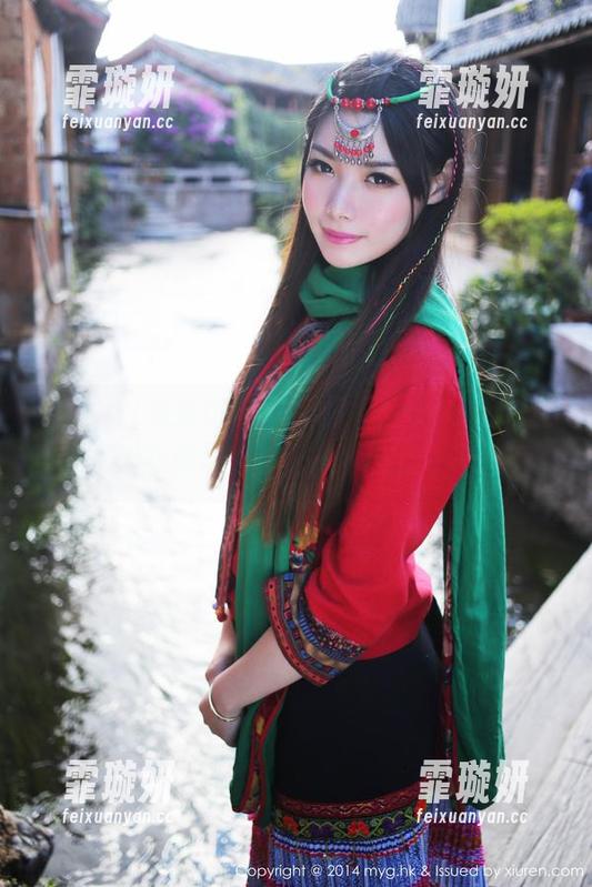 MyGirl美媛馆-luna张静燕 MyGirl美媛馆 - 原图回顾:当luna张静燕穿棉袜时,天都不知该怎样