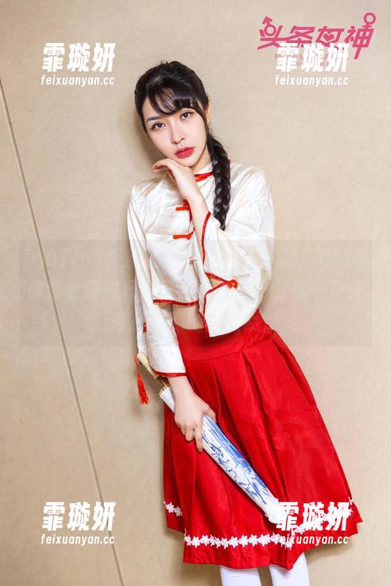 TouTiao头条女神-易阳 TouTiao头条女神 - 随便来一发,易阳带你看超级碗杯健身辣妹图集,分享一些让你想不到的姿势哦。