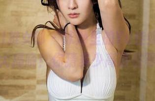 TuiGirl推女郎 - 泳池里的Yu佳妮，水下穿搭大揭晓！你猜多少高清在等你？