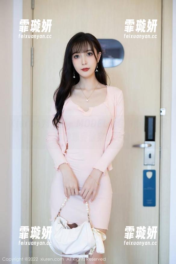 Xiuren秀人网 - MODEL伊若的婚纱美图，有种想要偷穿的冲动