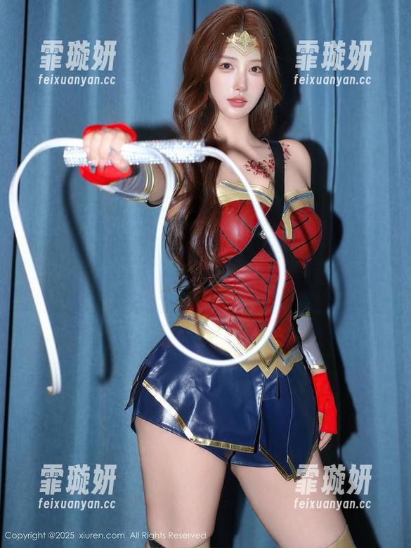 Xiuren秀人网 - 叶梦轩私房美脚，走路都带风那种。图片让你狠狠遐想。