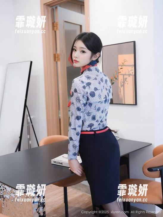 Xiuren秀人网 - 一组吊带，人间绝色：绮里嘉Carina的套图秀