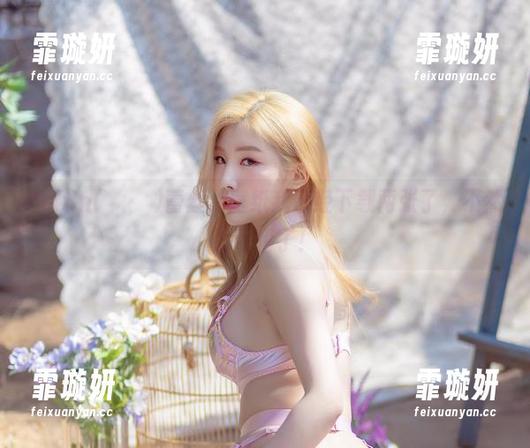 Yebin(전예빈)蕾丝，壁纸我已经下载两张了，不然太可惜了！