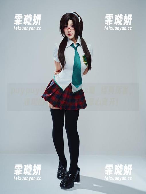 puypuy puypuy这一波网袜cos蹦跶得真厉害,模糊的界线让人不太忍心离开!