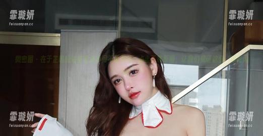 微密圈 - 在于芷晴的浴室里洗手间不再平凡！点击下载原图，让我们见证这份‘澡光闪闪’。