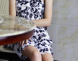 初夏女神 - 牛仔裤控必看，点点的免费写真撩动你的小心思！