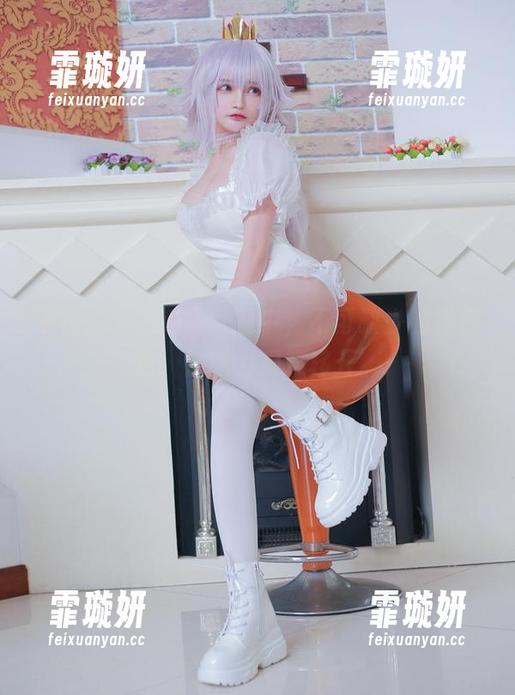 千夜未来的迷人美图中，不可缺少的猫角色，注意力很难移开。