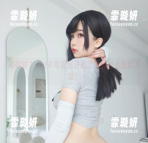 高跟鞋？女主K可算是开挂了，图包点我就下载！