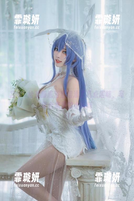 宫本桜 宫本桜给加藤惠浴室增添了几点趣味,写真合集里的小玩味