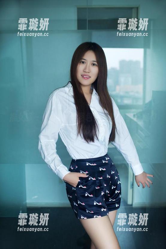 推女郎 - Lina学姐图包：一秒从学霸变校花的绝妙秘籍