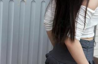梦丝女神 - 有了玥玥的女侠之剑图包，家里的鱼都受不了了，它们也想练练剑法！