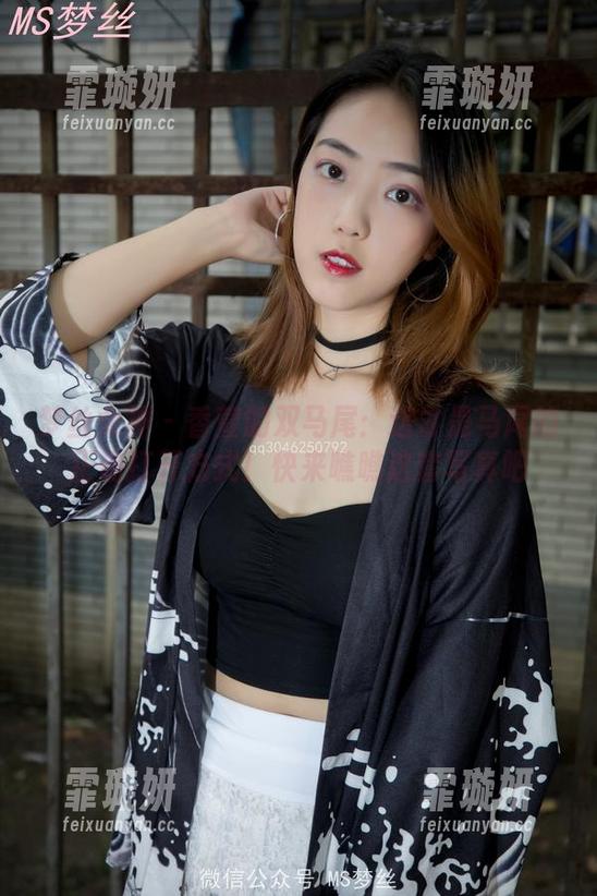 梦丝女神-香萱 梦丝女神 - 香萱的双马尾:这才是马尾的正确打开方式!快来瞧瞧这套写真吧