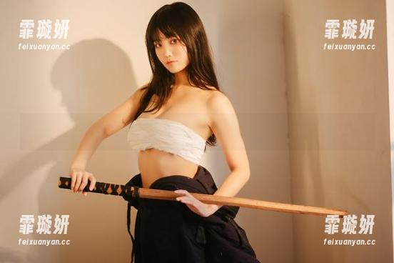 汪知子带你邂逅万圣节写真，壁纸俩用，这波操作真的给力嘛？