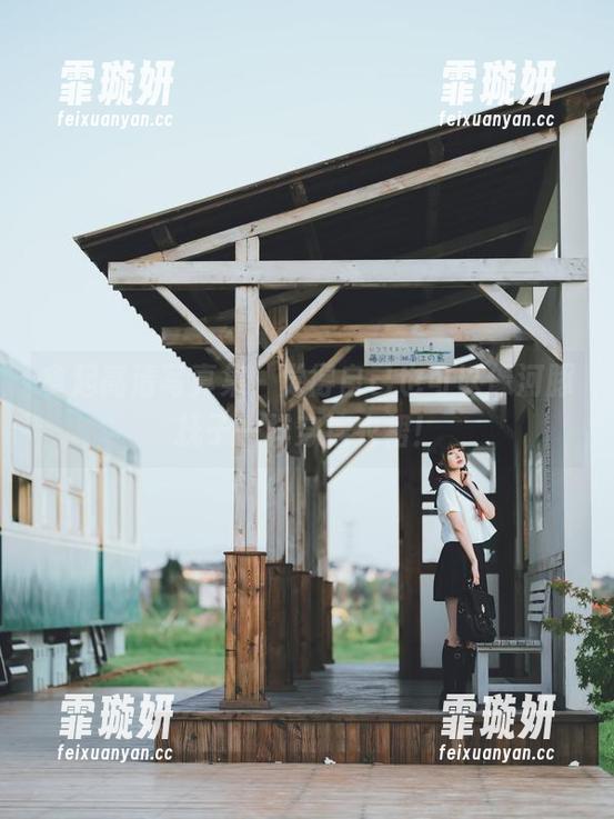河豚抚子 拿起高清写真集,觉得自己也可以像河豚抚子一样穿连衣裙!