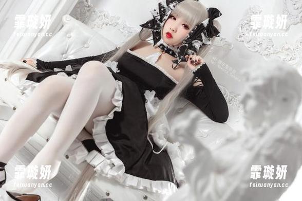 一组猫田圣奈奈的COS，直击内心的“可畏”时刻，虽不恐怖但绝绝子。