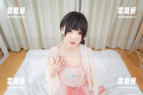 神楽坂真冬 神楽坂真冬的电子相册,全套死库水写真——别让冰冷夺走热情啊。