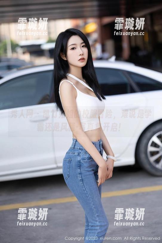 秀人网-凯竹姐姐 秀人网 - 凯竹姐姐的校服冒险,难说是学霸还是风骚-写真集开启!