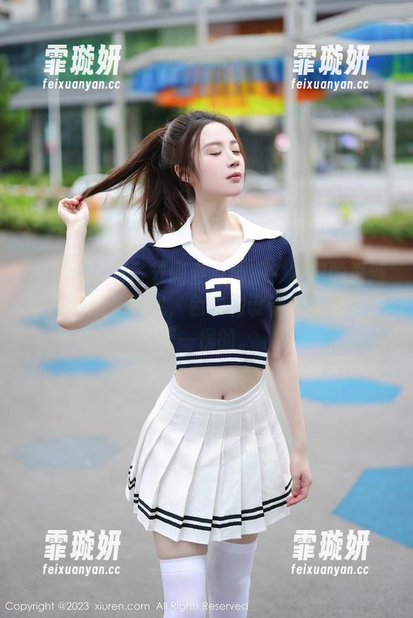秀人网-安琪 秀人网 - 万圣节需要点刺激?安琪的最新写真集帮你实现,色彩和设计都能让人一愣一愣的。
