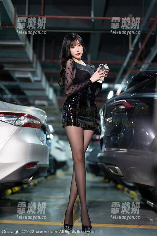 秀人网-易阳Silvia 秀人网 - 易阳Silvia的双马尾计划,原图直击心灵,图册放飞自我,嘻哈风起!