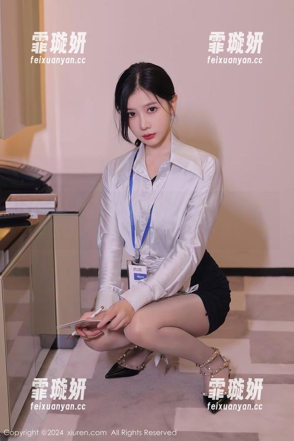 秀人网-白芷yy 秀人网 - 白芷yy的浴室写真合集:即使是毛巾也得跟着她跳舞,这太不可思议了!