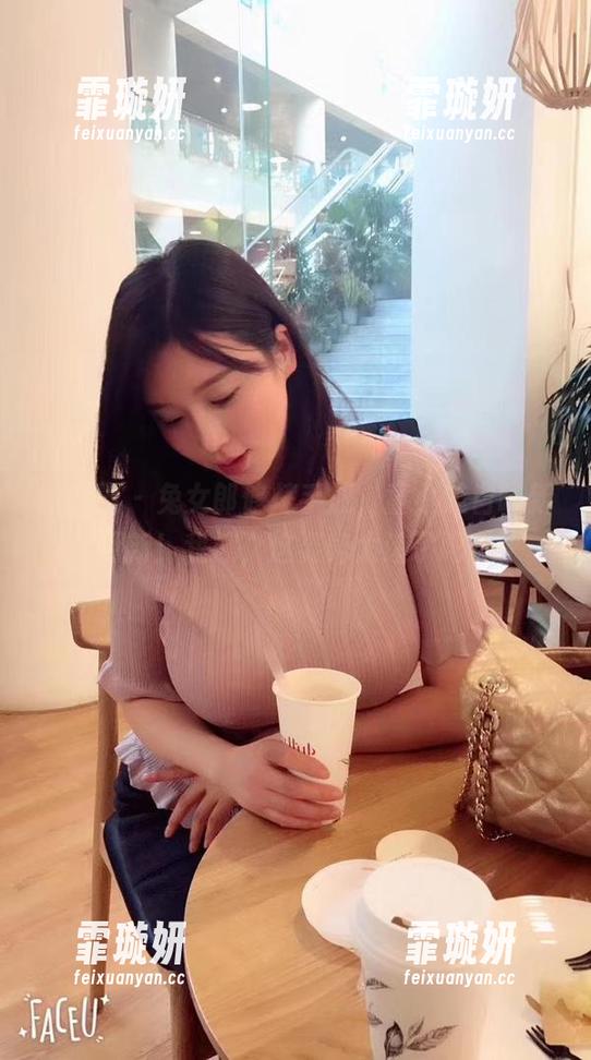 微密圈 - 兔女郎修炼手册，童小芯自曝新更新！我擦，这姿势太迷了吧？
