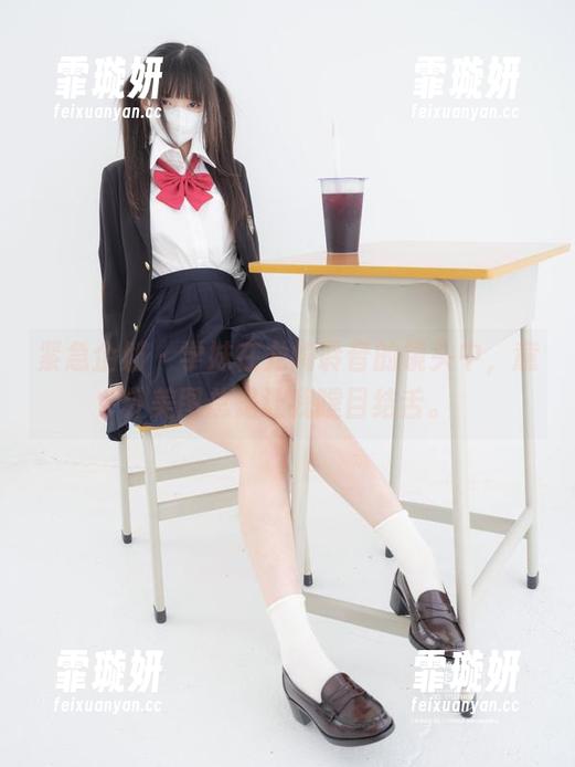 紧急企划 - 学妹在龙崎聆音的镜头中，意外美图总是让我瞠目结舌。