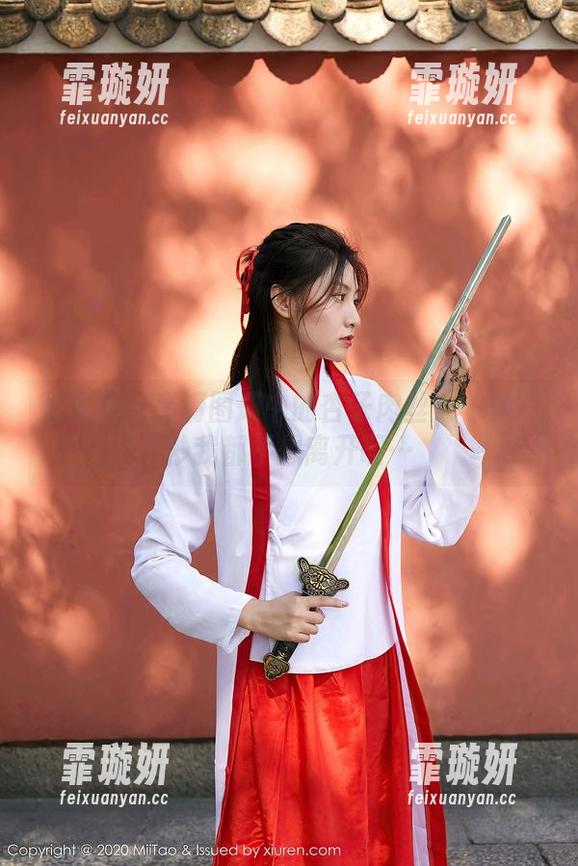 蜜桃社-杏子 蜜桃社 - 高清图册中的杏子肉丝——多一秒我都不想离开啊…