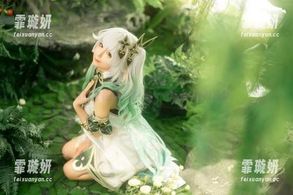 蠢沫沫的私拍合集：浴室里的幽幽泡沫梦