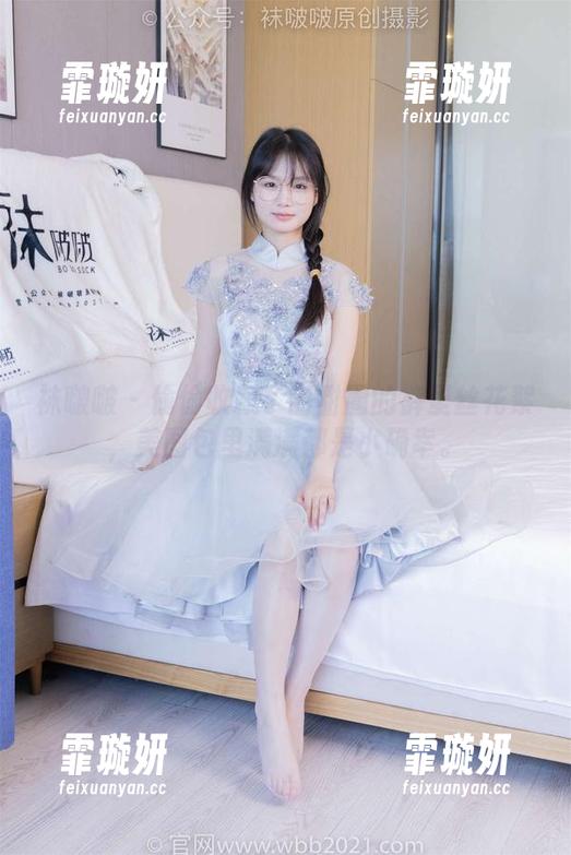 袜啵啵-甜甜圈 袜啵啵 - 偷偷收藏了甜甜圈的裤里丝花絮,美图包里满满都是小确幸。
