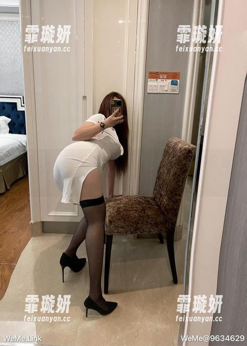 微密圈 - 聚焦迷人的五姨太，不同角度看她的秘书系列合集！