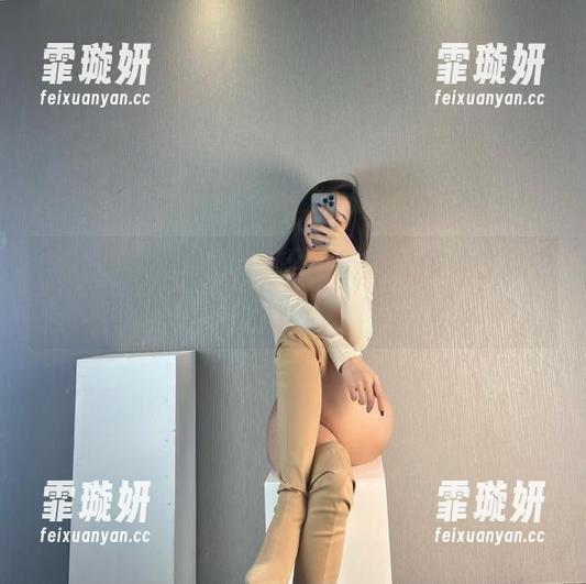 金希儿 微密圈 - 金希儿的双马尾图包,发丝在风中开party!