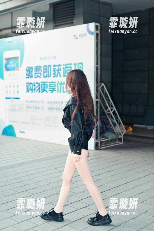 魔镜街拍 - 楼楼的白色连衣裙：高清合集是一种罪，但我还想再看一遍